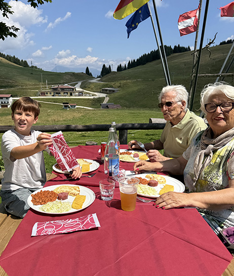 Agriturismo 7 caliere altopiano di asiago piana di marcesina e Cucina Tipica 7 Caliere